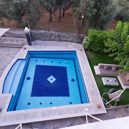 Luxurious Anastasia *