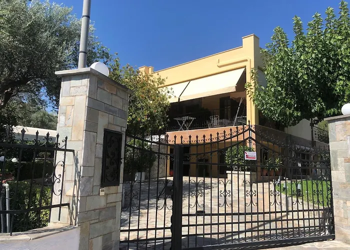 Luxurious Anastasia Вилла